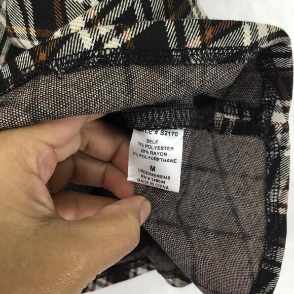 FRENCH KISS Aline Plaid Print School Girl Mini Skirt, Short Included Sz M - Picture 4 of 6